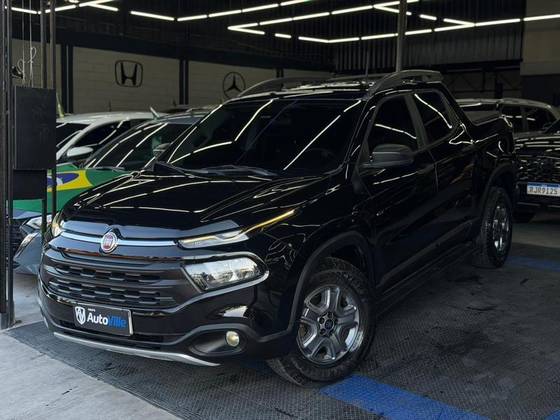 FIAT TORO 2.0 16V TURBO DIESEL FREEDOM MANUAL FIAT TORO 2.0 16V TURBO DIESEL FREEDOM MANUAL